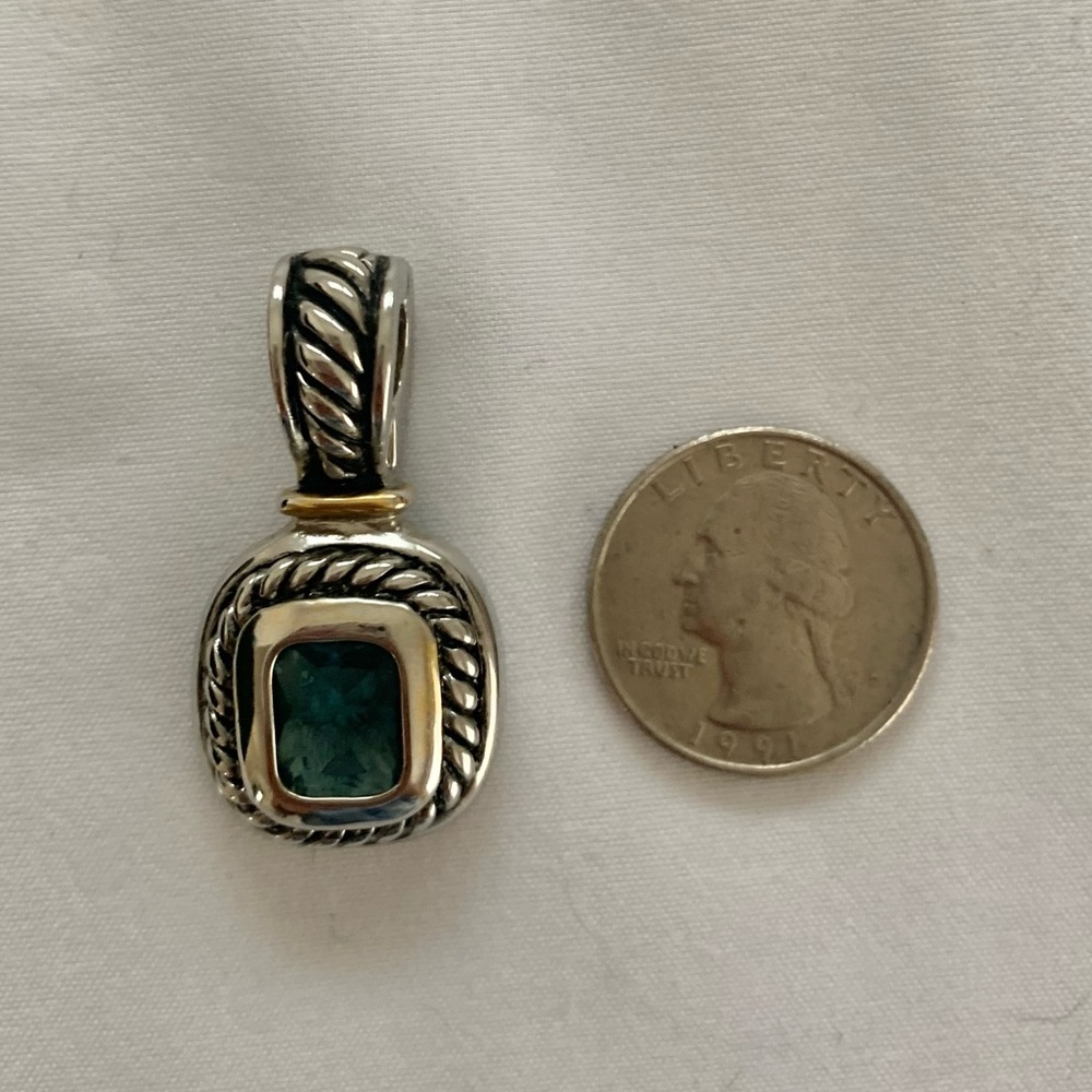 Pendant - Picture 10 of 11